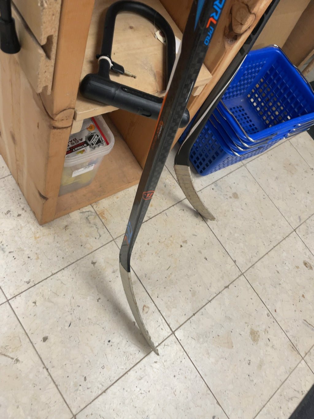 Warrior Covert QRL Pro Hockey Stick
