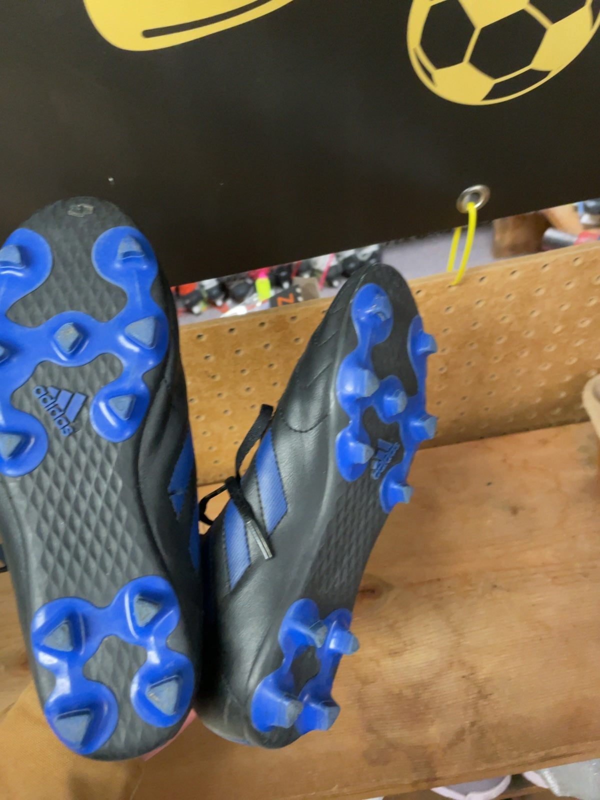 Adidas Soccer Cleats Size 6 US Black/Blue