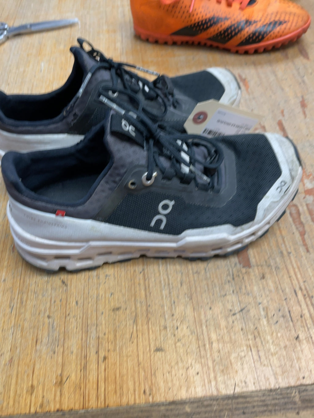 On Running Cloudultra Trail Running Shoes Size W6.5 US