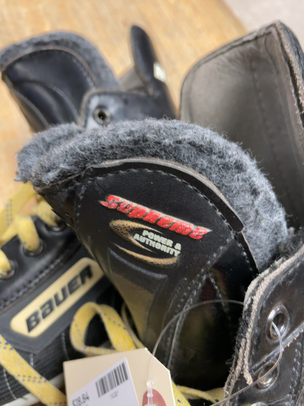 Bauer Supreme 3000 Limited Edition Size 9 Ice Hockey Skates