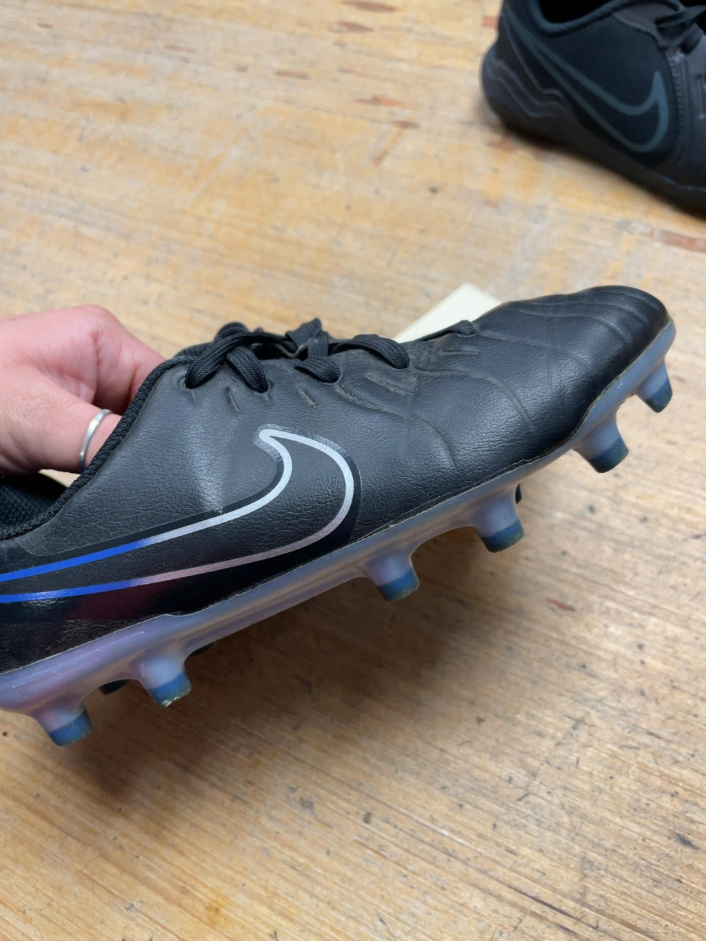 Nike Tiempo Legend Soccer Cleats Size 1 US