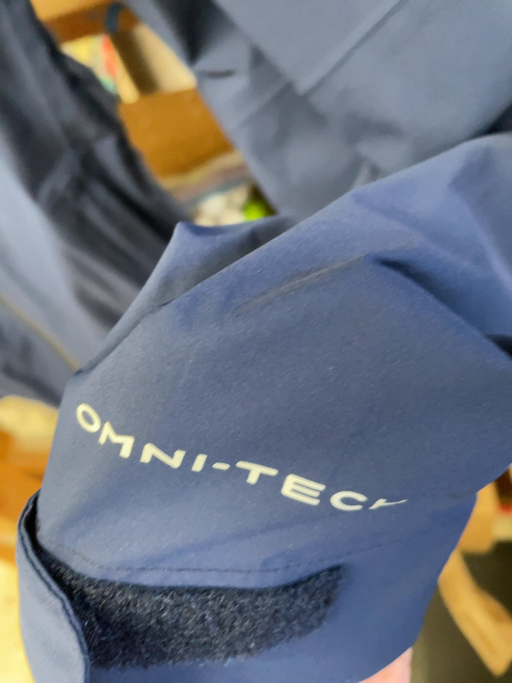 Columbia Omni-Tech Rain Jacket Size M Blue