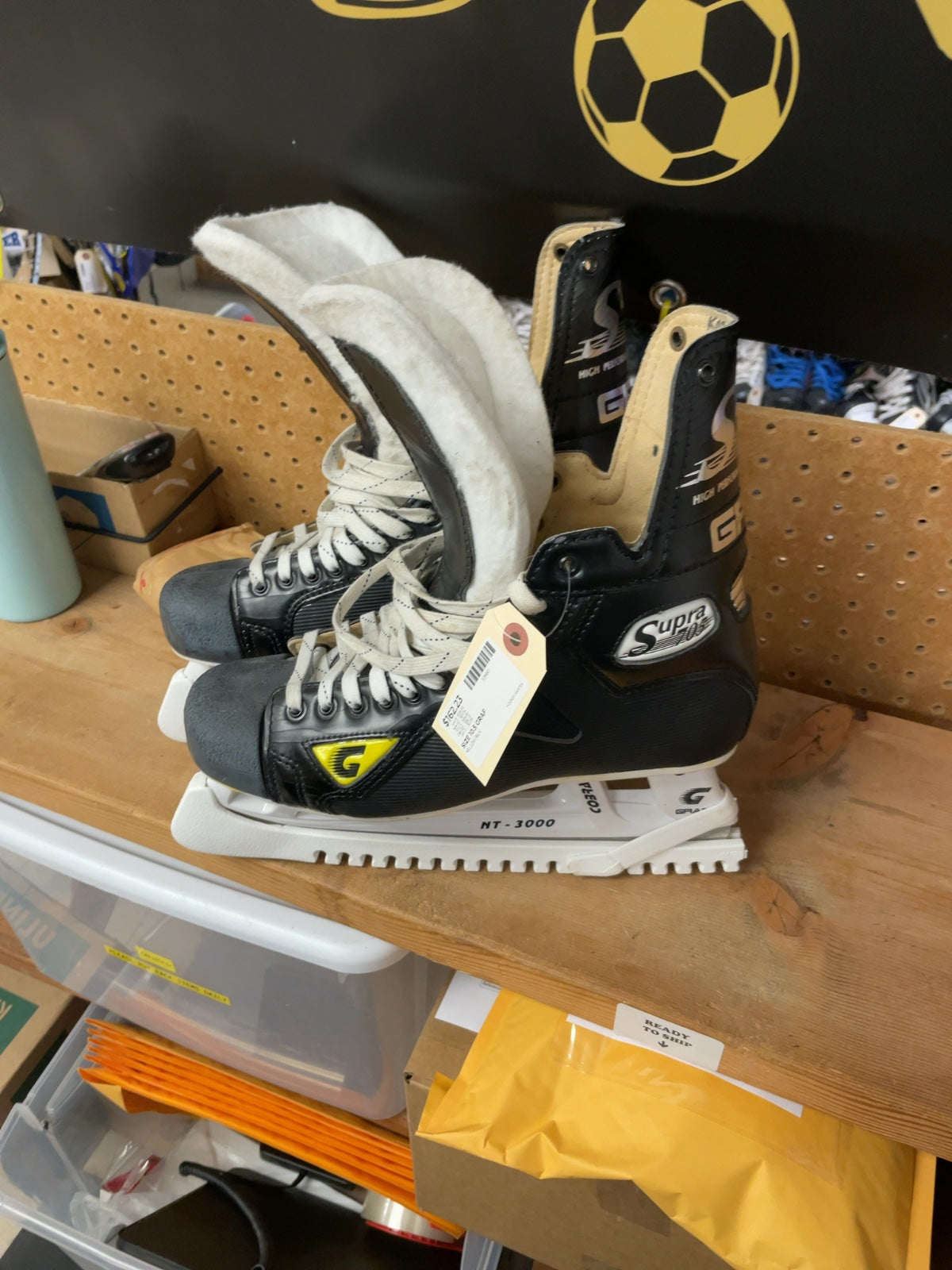 Graf Supra 705 Size 10.5 Hockey Skates