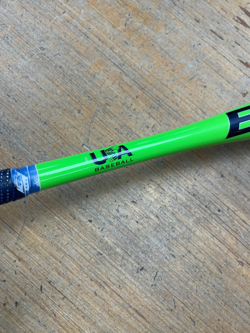Easton Typhoon 29" 17 oz USA Baseball Bat (-12)