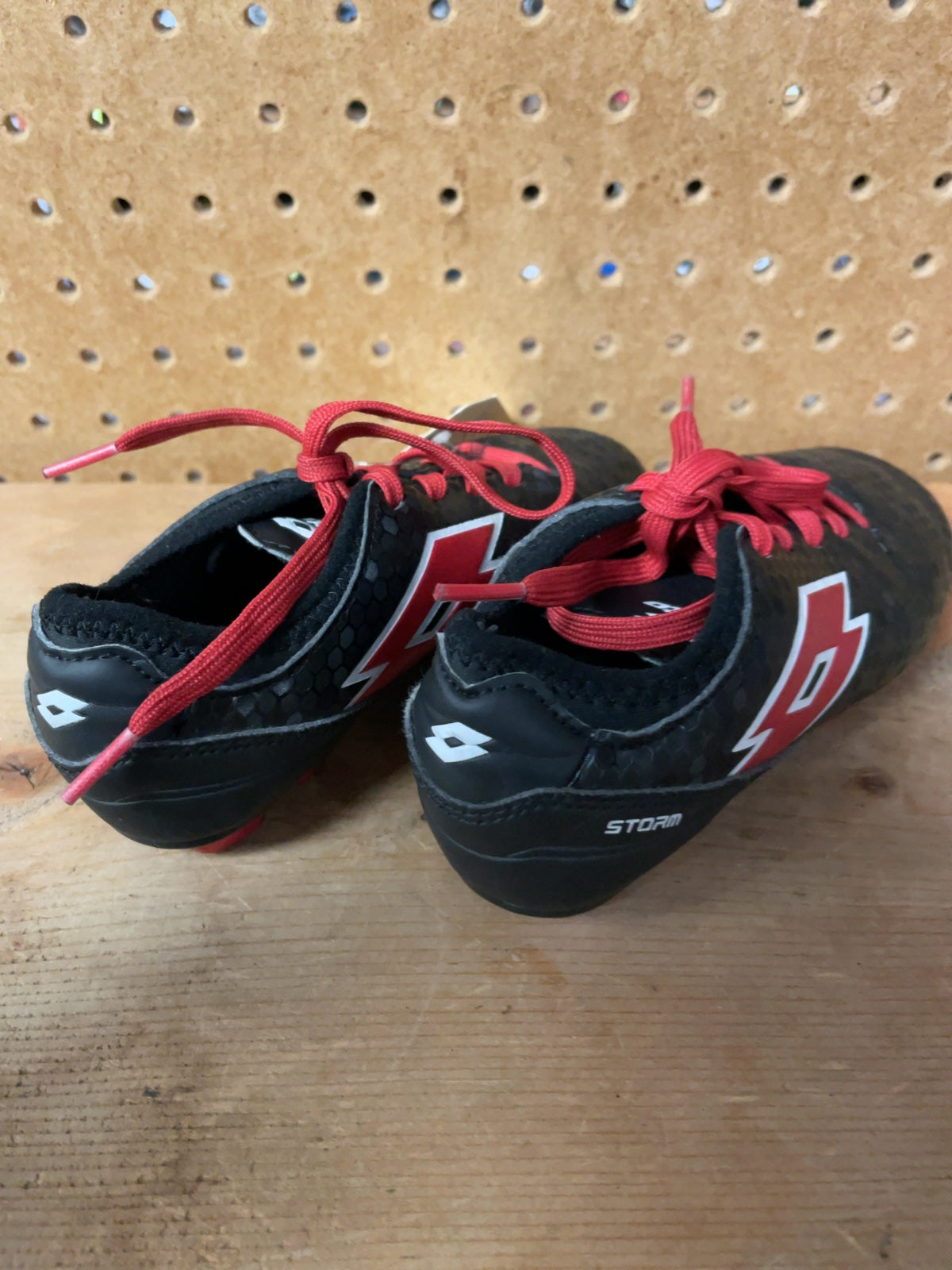 Lotto Storm Size 11C Soccer Cleats