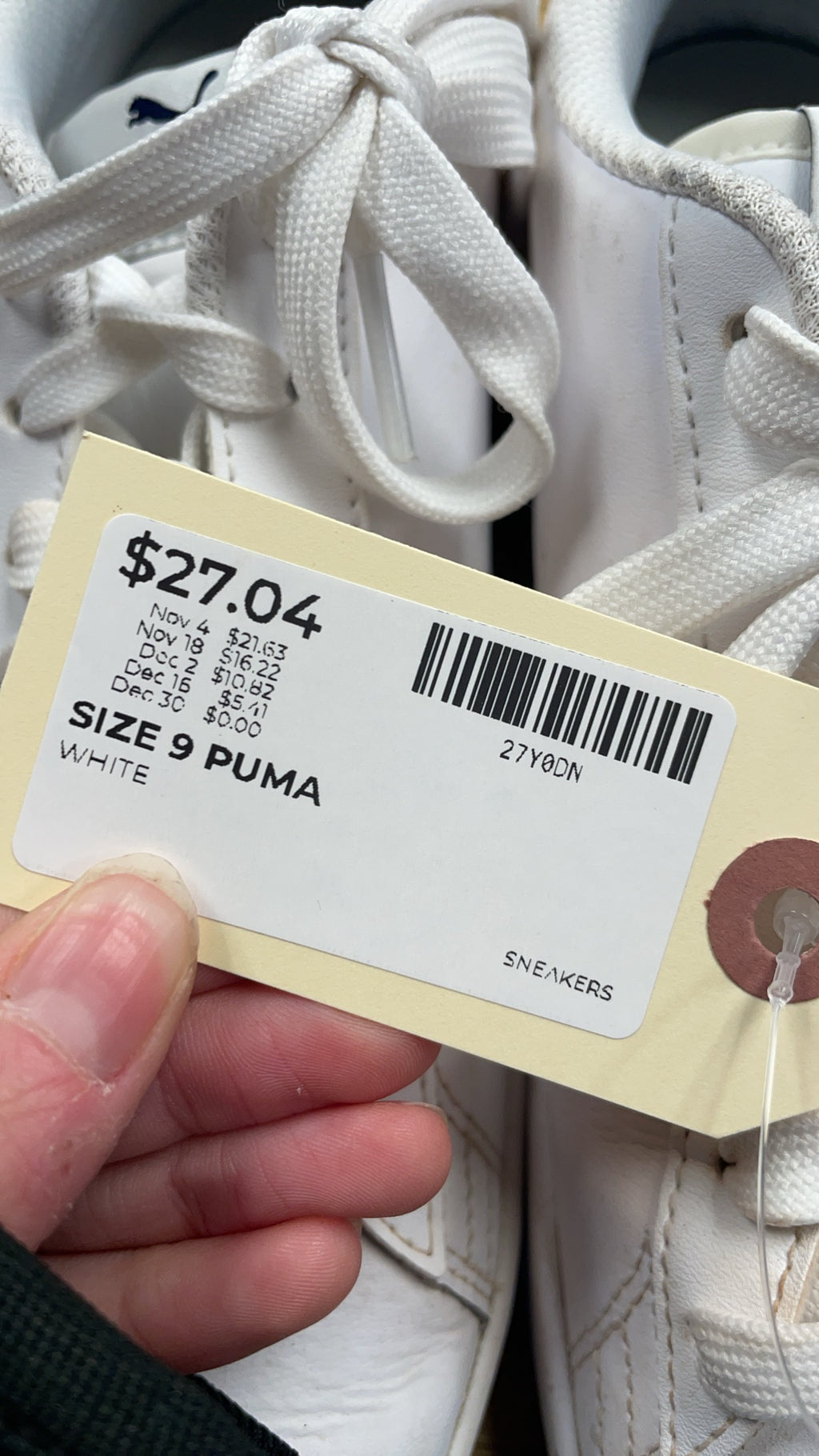 PUMA Smash v2 L Size 9 White Sneakers