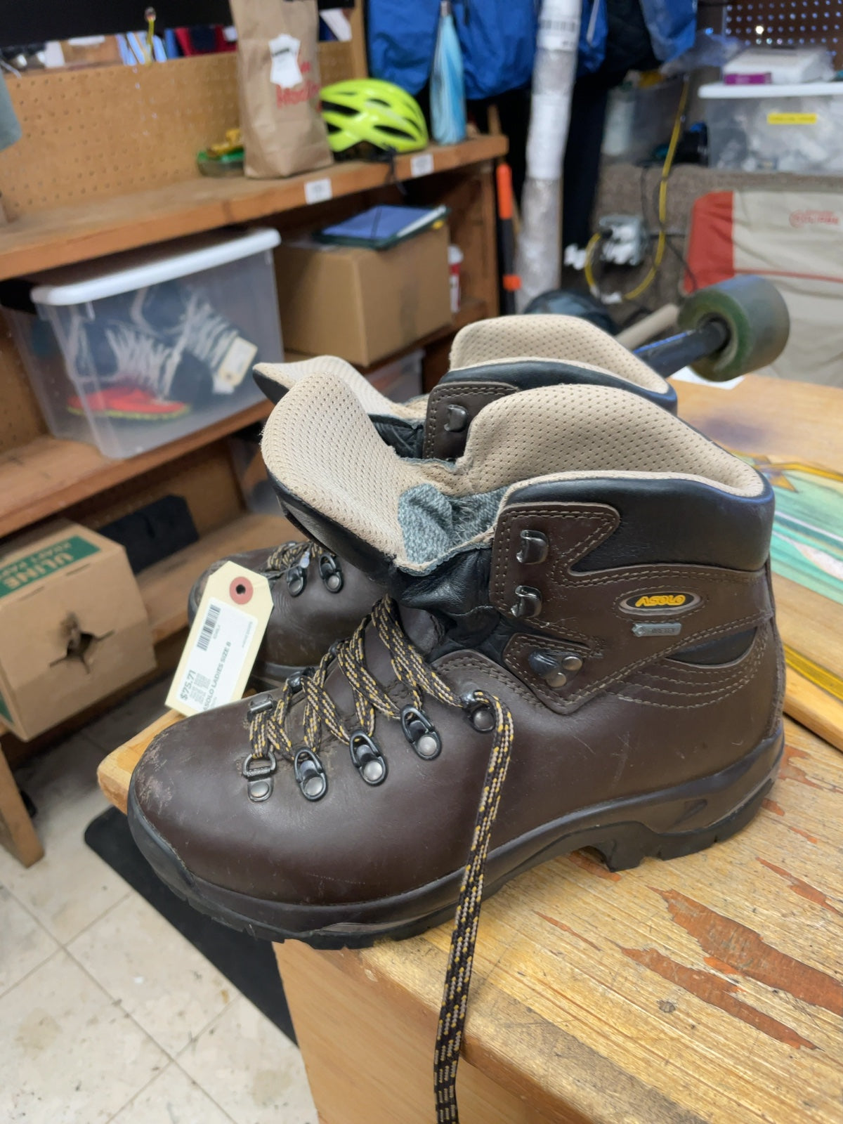 Asolo Leather Hiking Boots Size 8 US