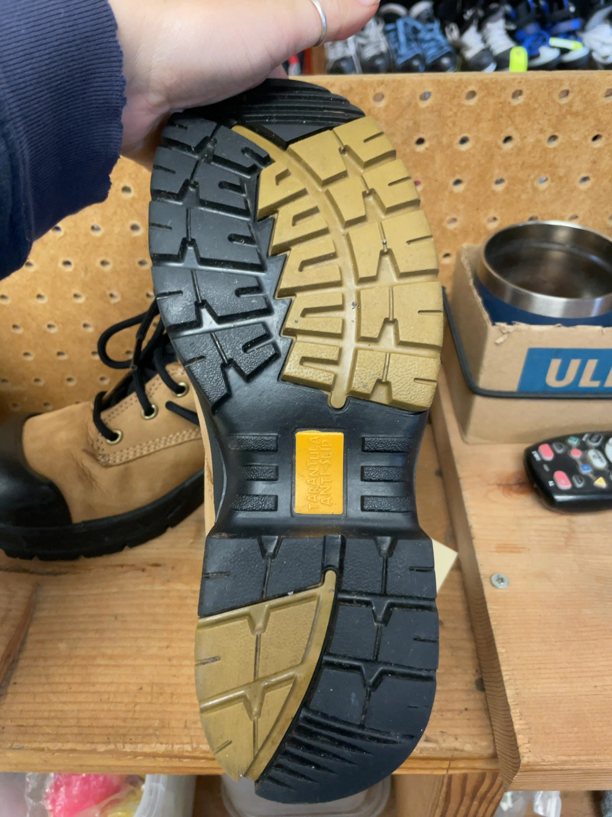 Dakota 400-2 Size 7 US Steel Toe Work Boots