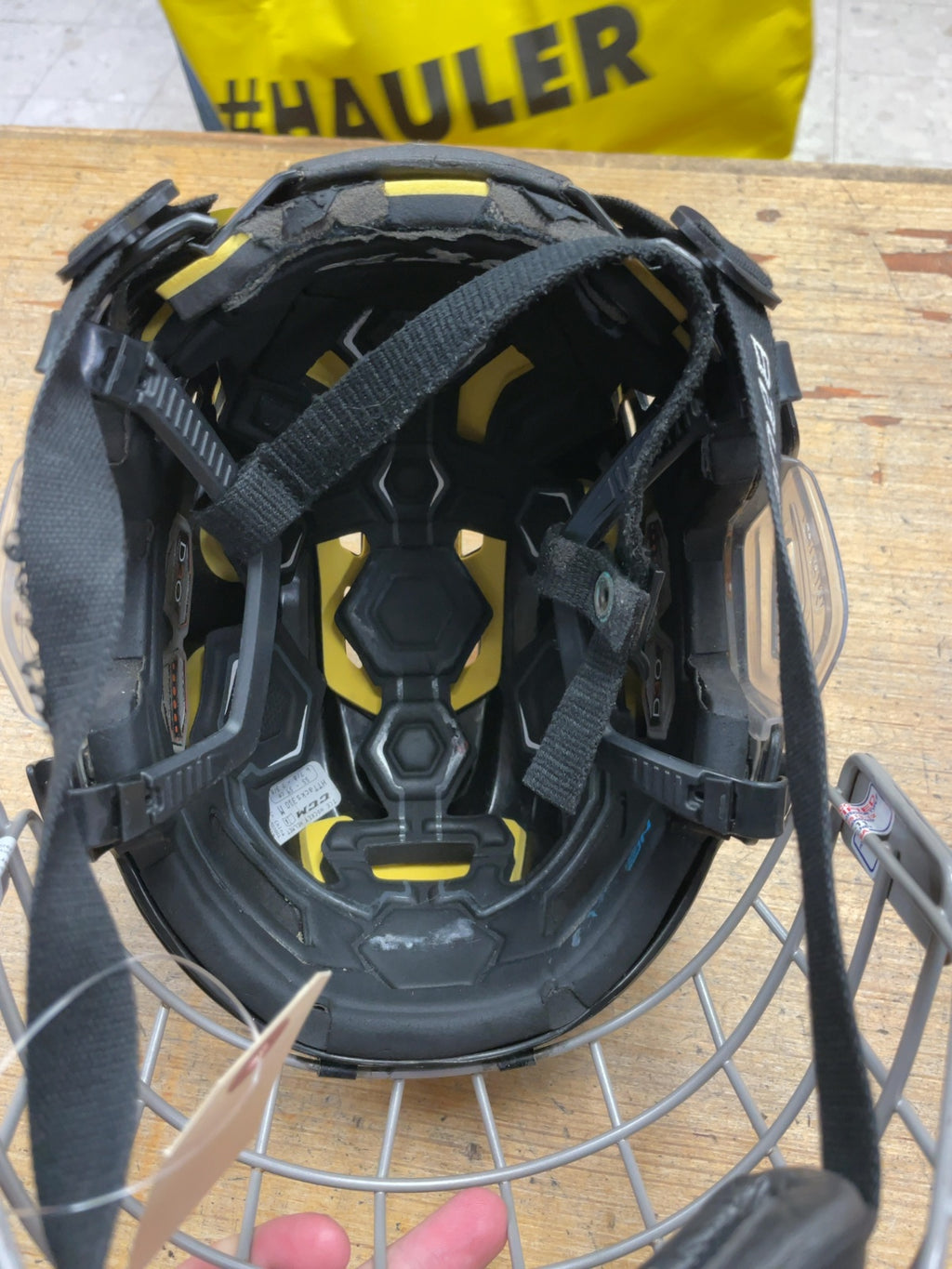 CCM Tacks 310 Size M Hockey Helmet with Bauer Cage