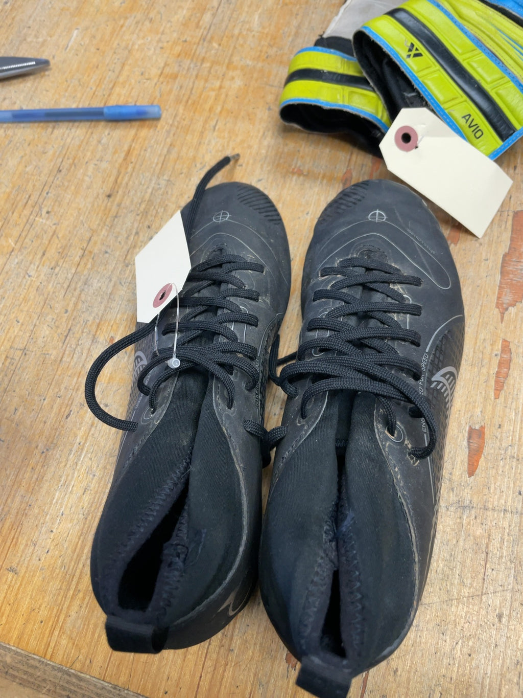 Nike Mercurial Size 5 Soccer Cleats