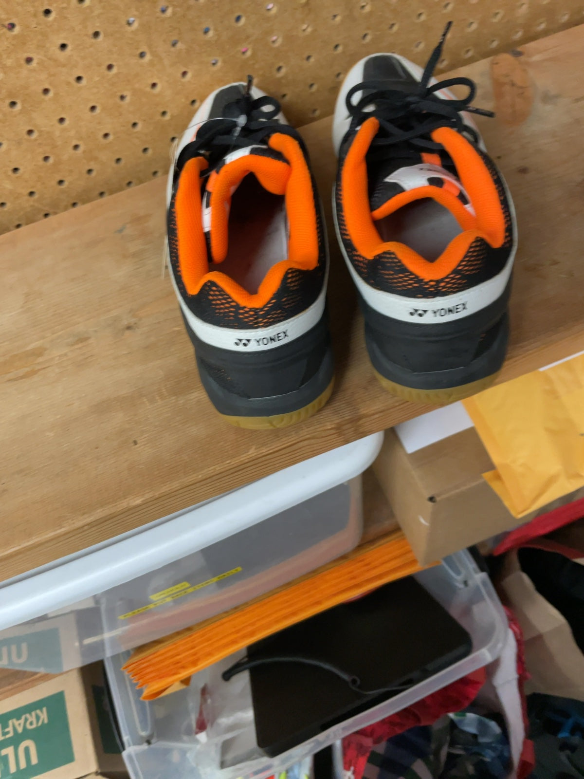 Yonex Power Cushion Size 9.5 US Court Shoes