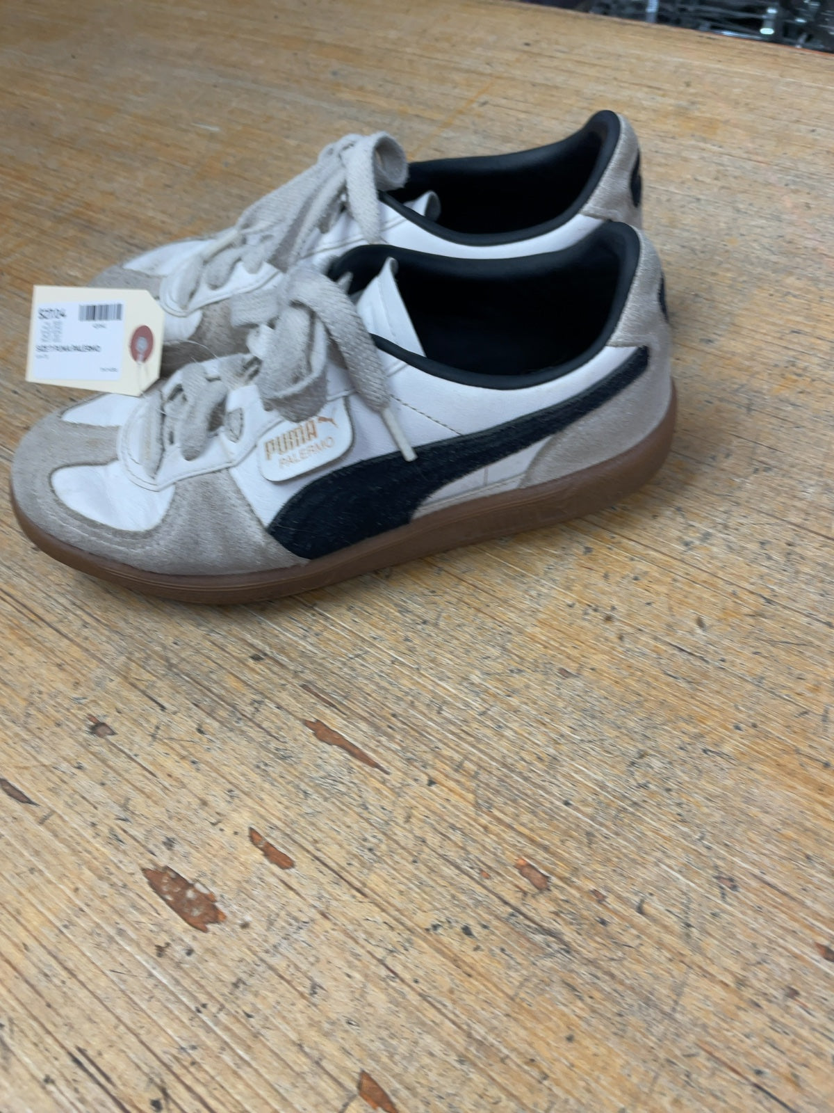Puma Palermo Size 7 Sneakers