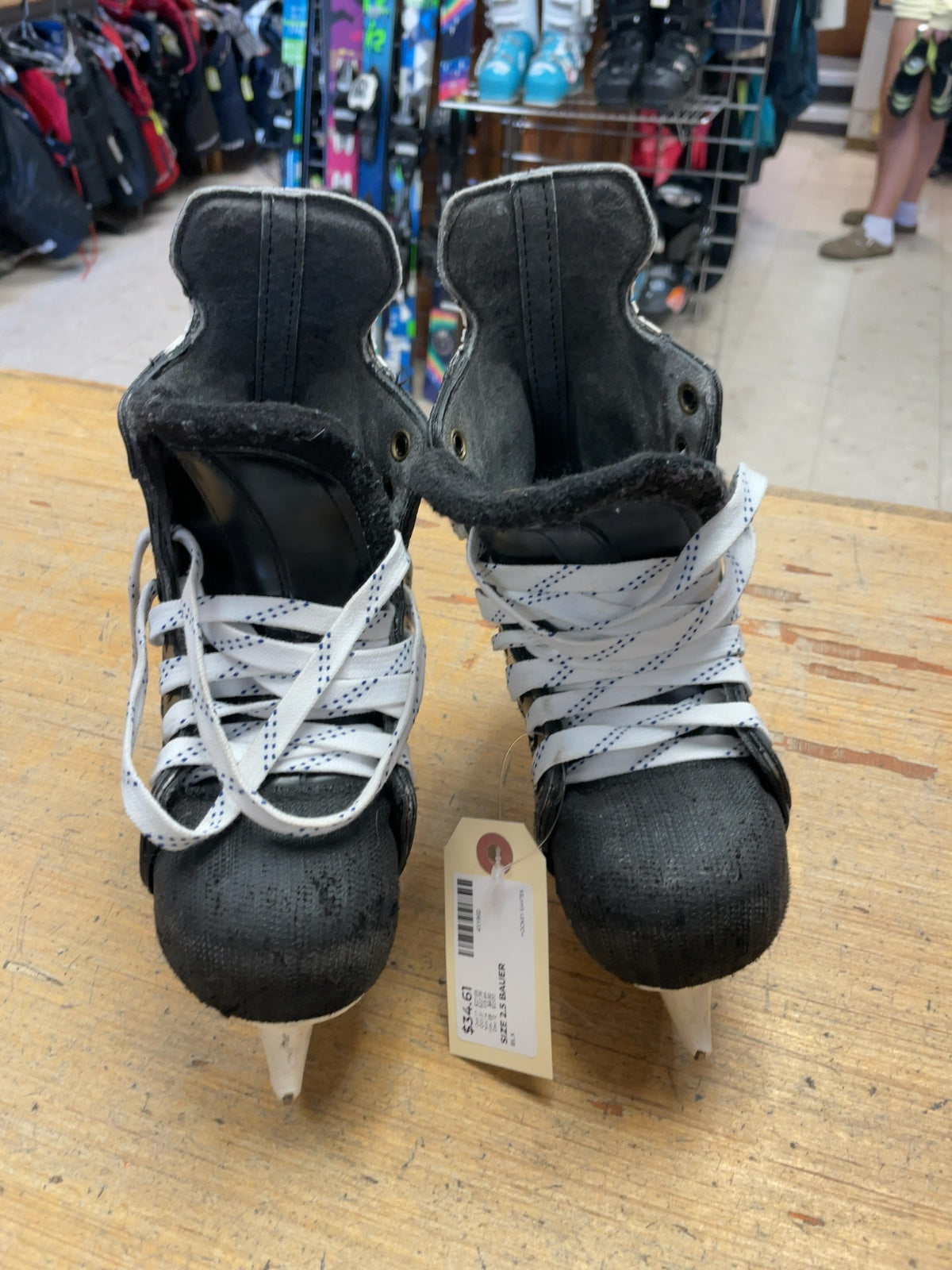 Bauer Supreme 3000 Size 2.5 Ice Hockey Skates