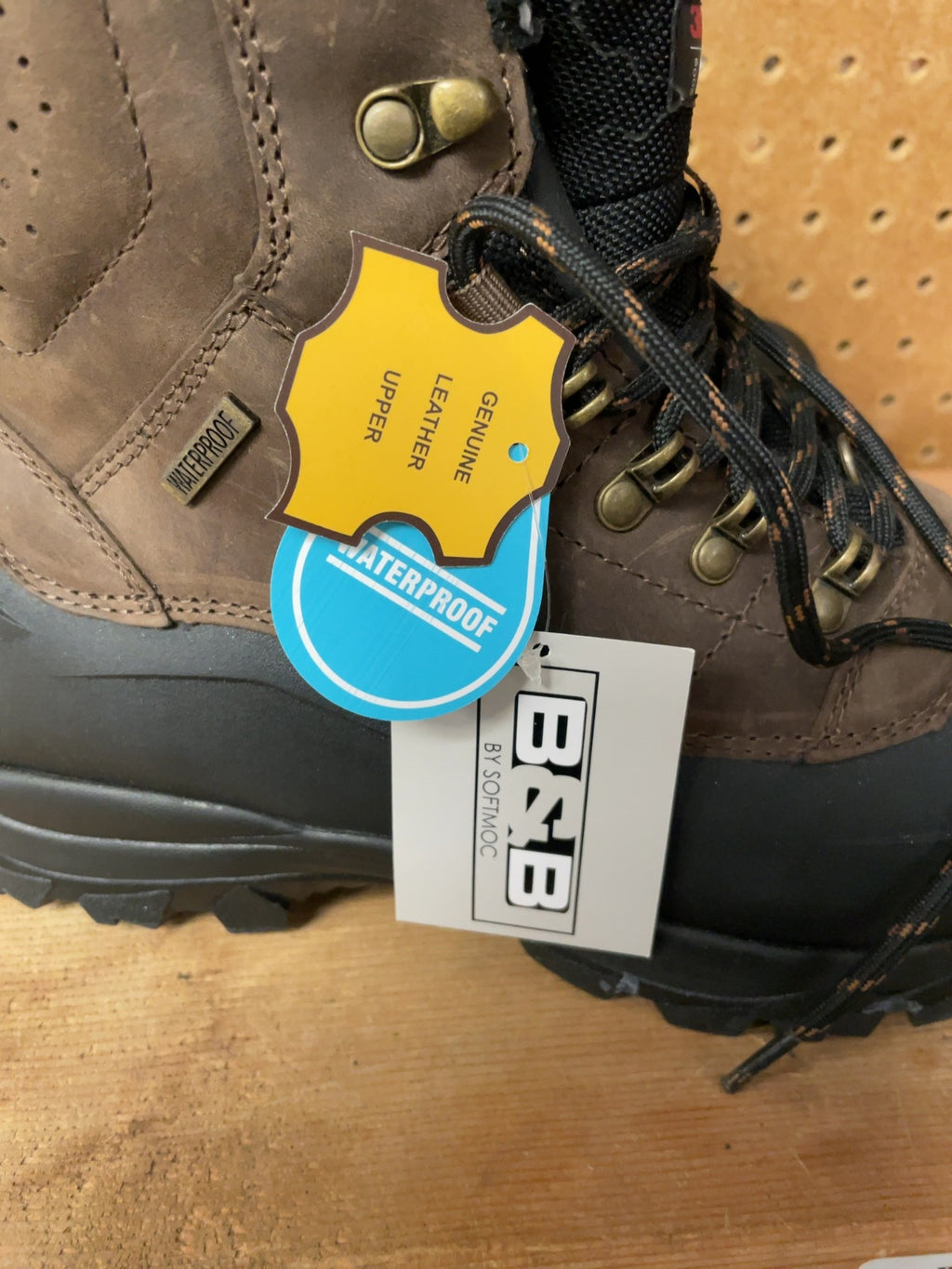 B&B by SoftMoc Waterproof Winter Hiking Boots Size 10