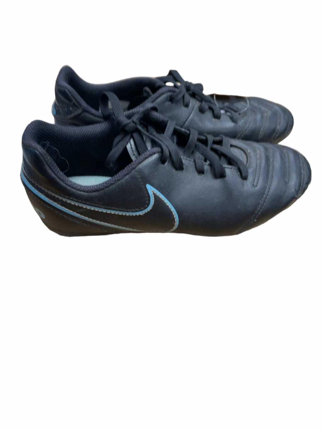 Nike Tiempo Size 3 Youth Soccer Cleats Black