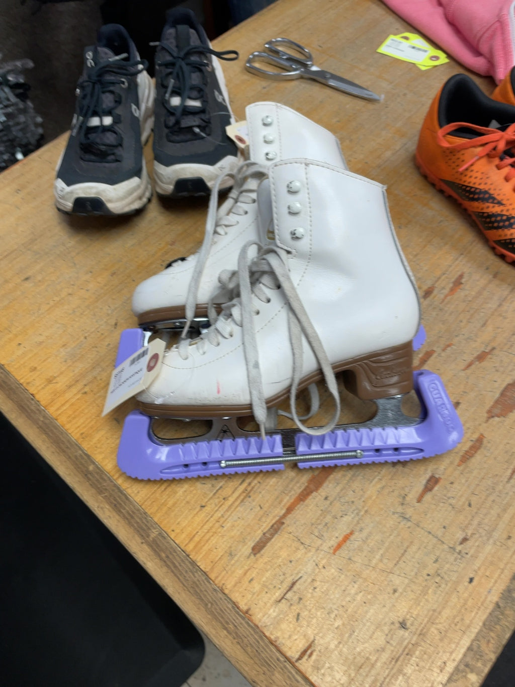 Jackson Mystique Size 1.5 Figure Skates