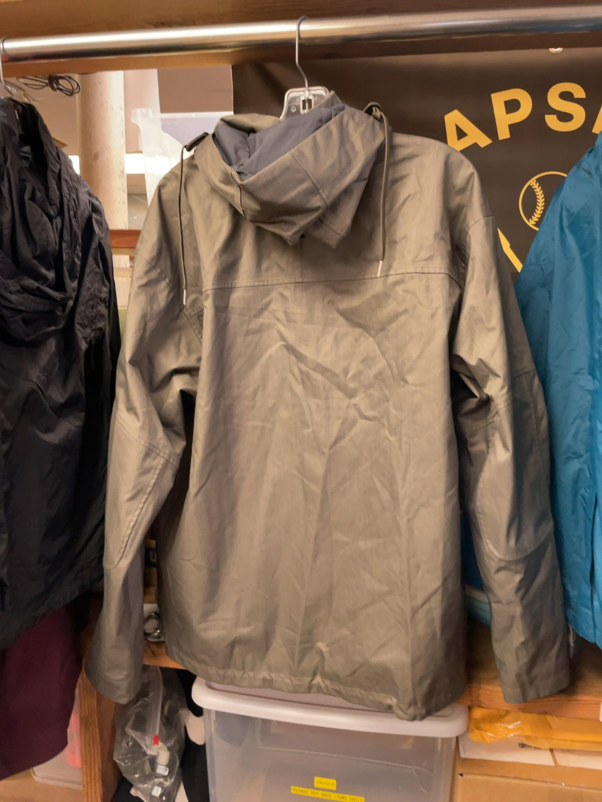 MEC Hooded Shell Jacket Size L