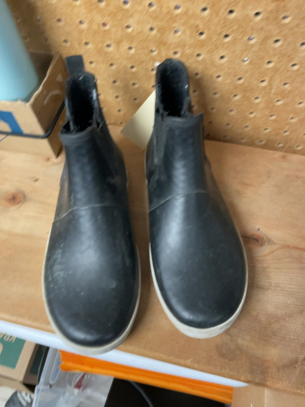 Sperry STS91457 Size 6M Chelsea Rain Boots
