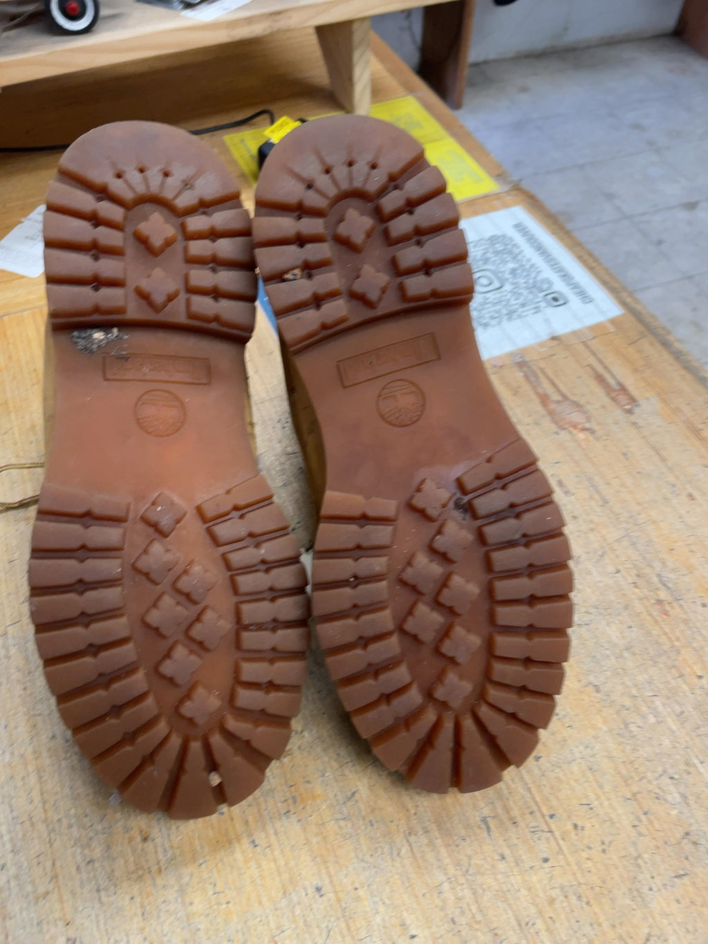 Timberland 6-Inch Premium Waterproof Boot Size 11 M Wheat