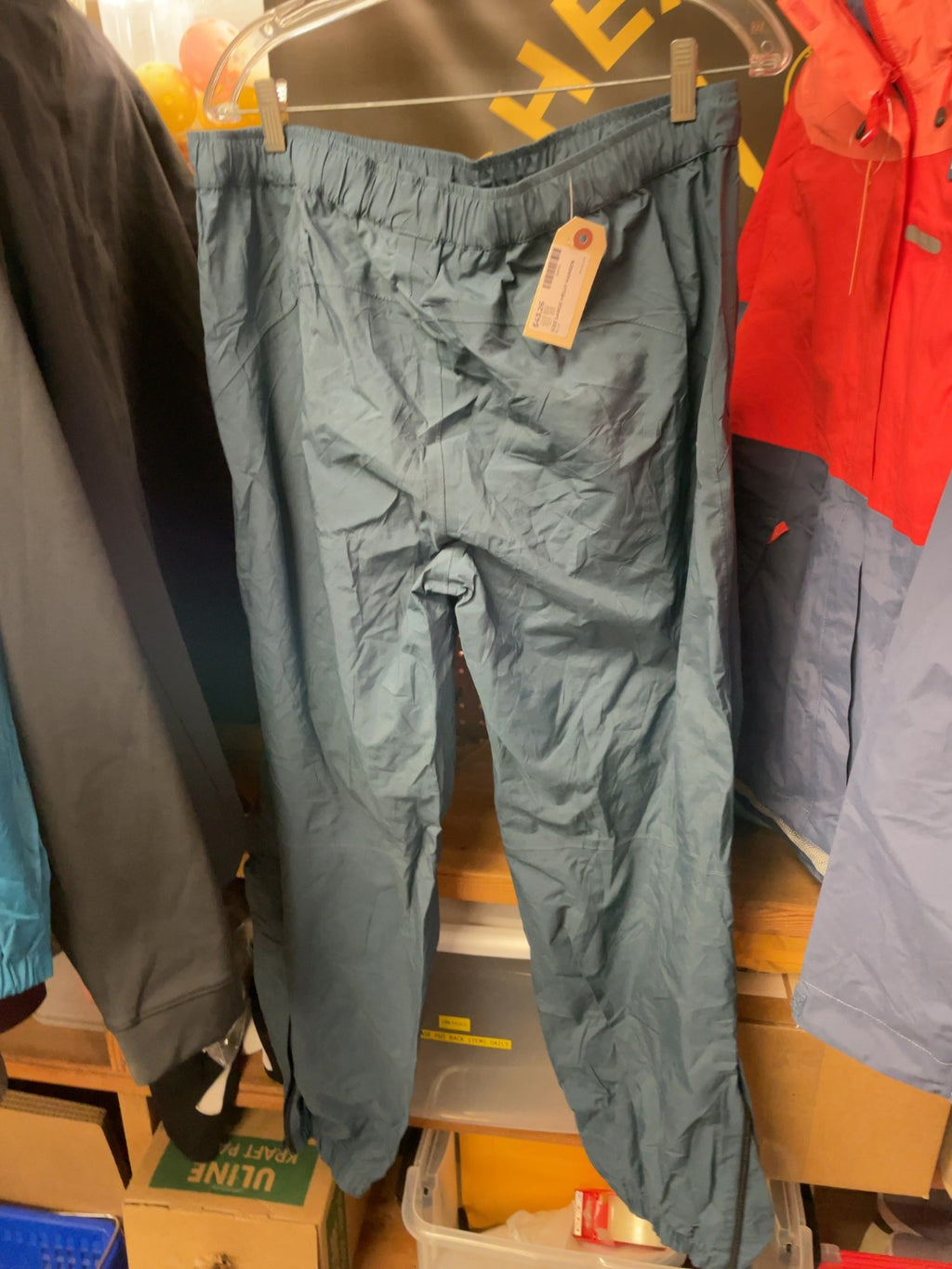 Helly Hansen Size Large Rain Pants