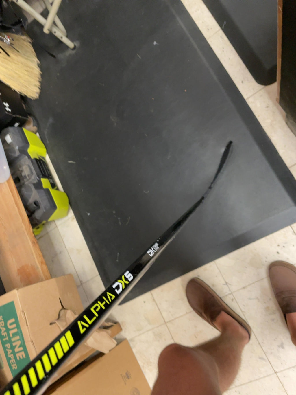 Warrior Alpha DX5 Senior 85 Flex Right Hand Hockey Stick