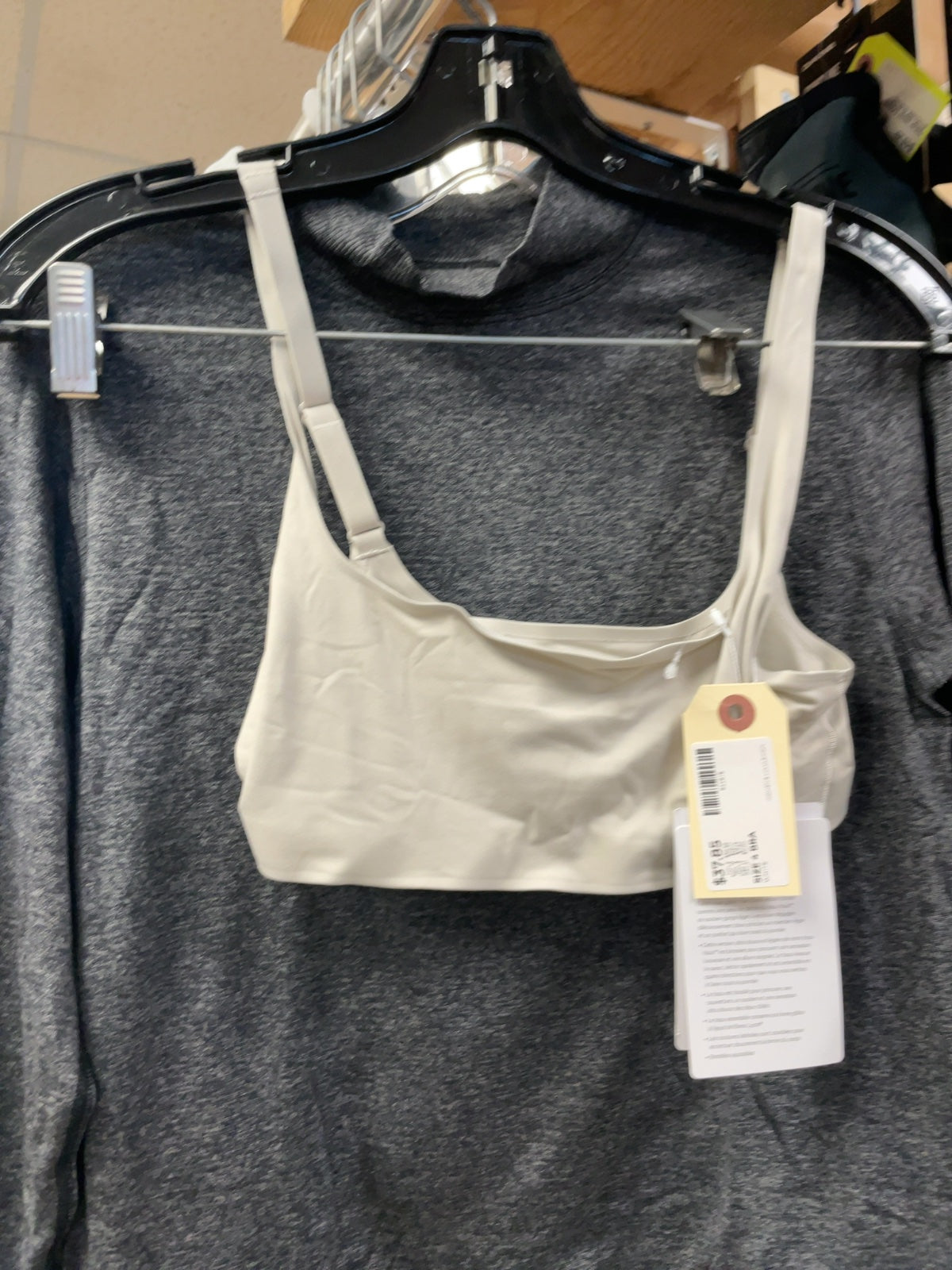 lululemon Size 4 Bra