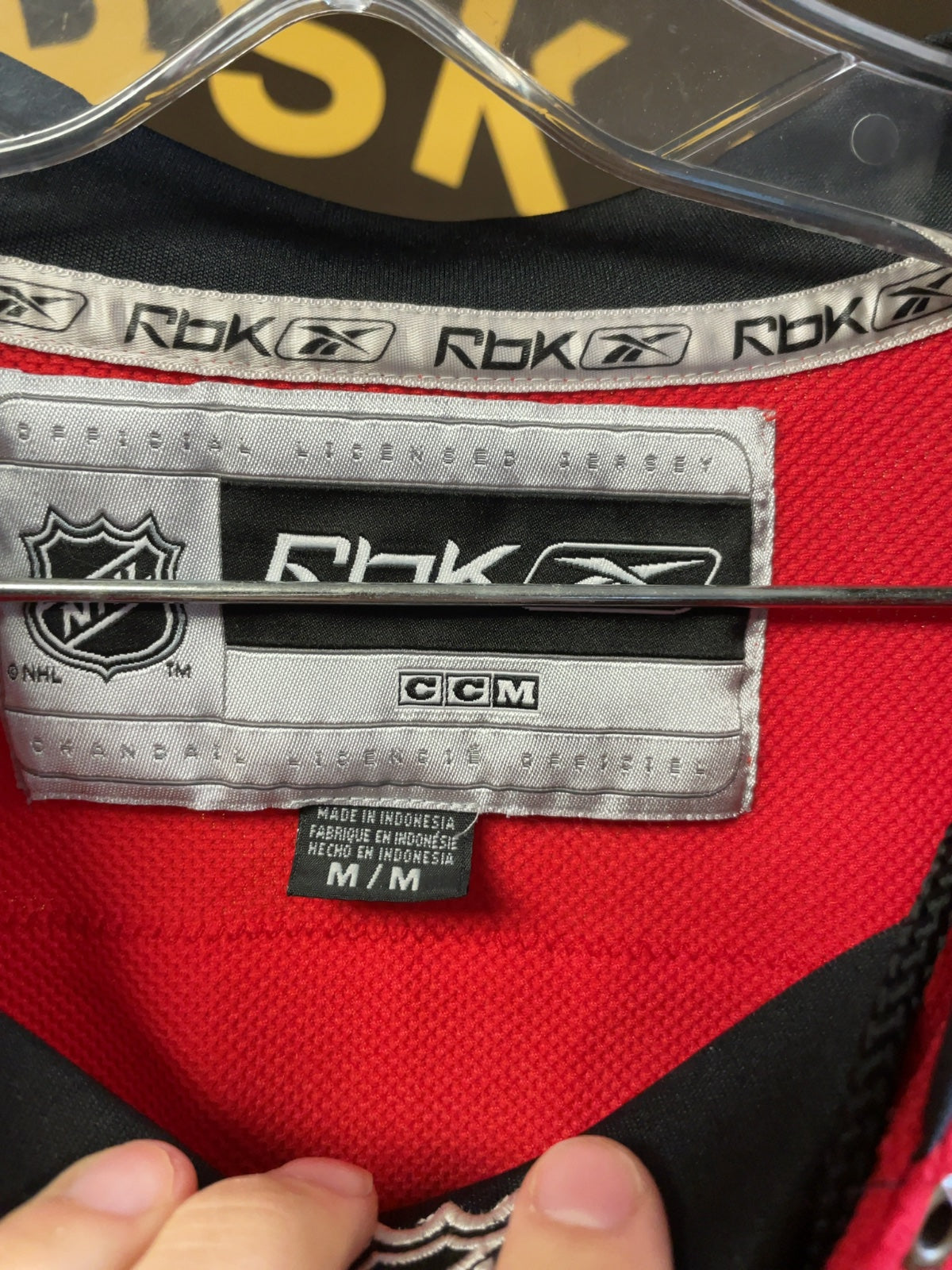 Reebok Calgary Flames Miikka Kiprusoff Size M Hockey Jersey