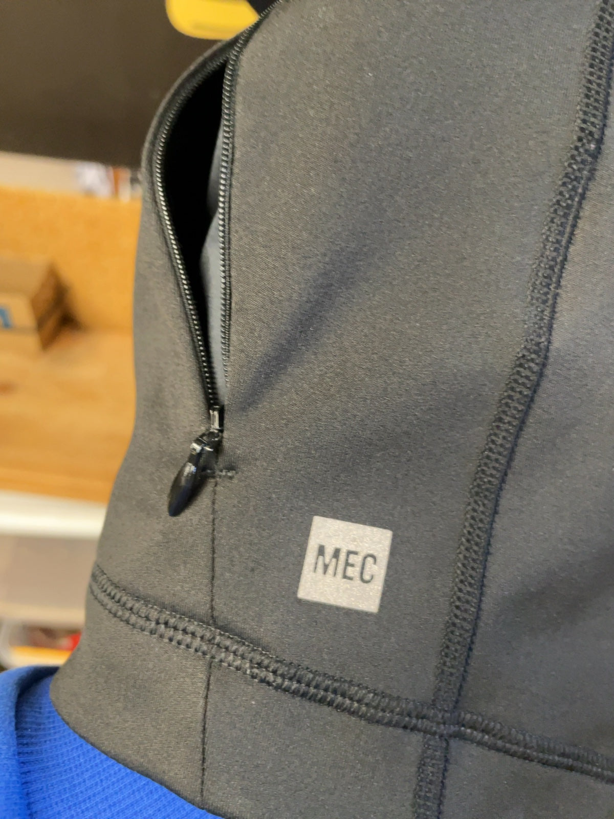 MEC Women's Hooded Hybrid Jacket Size S