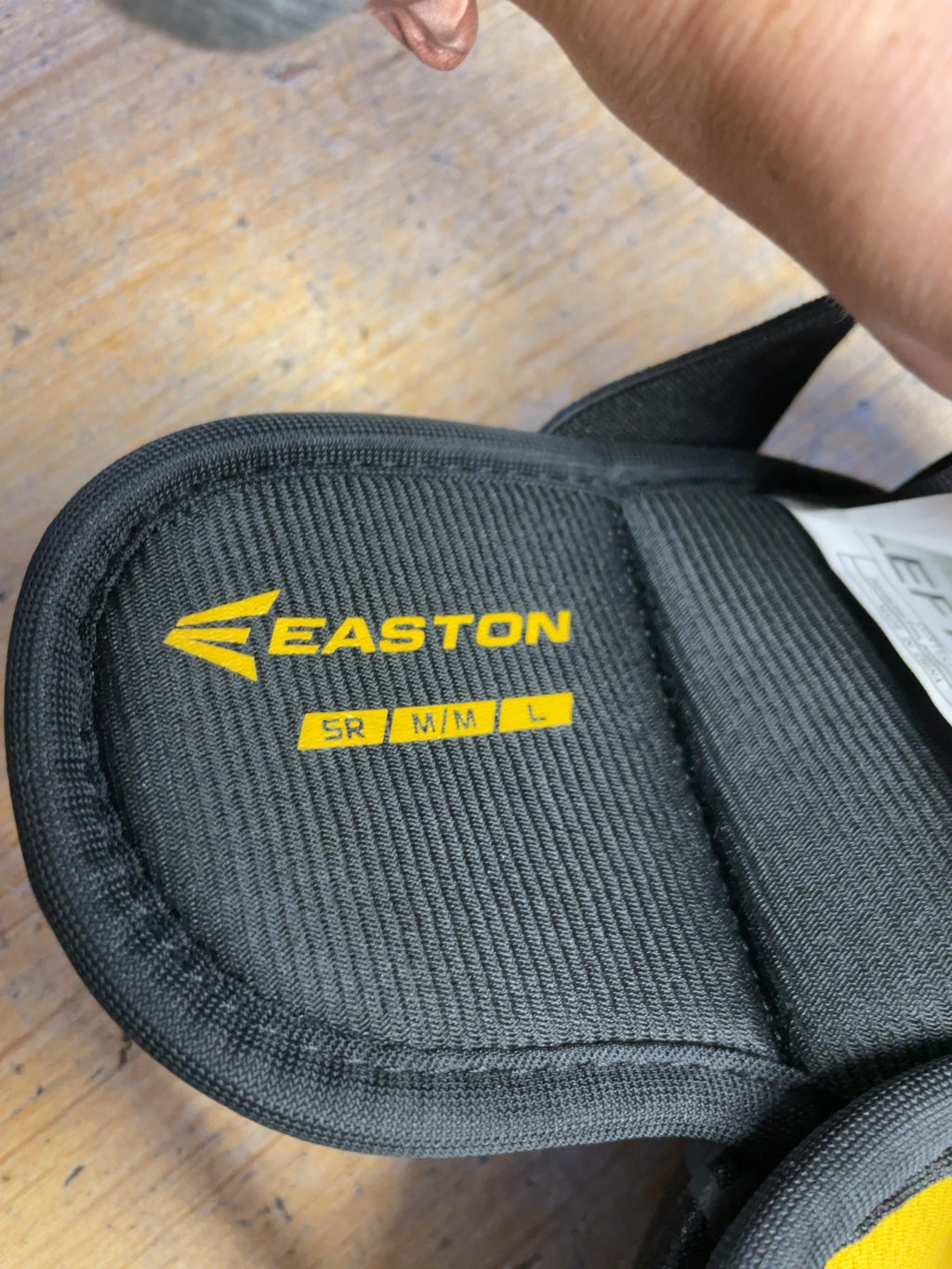 Easton Stealth 75S Size Senior M Hockey Elbow Pads