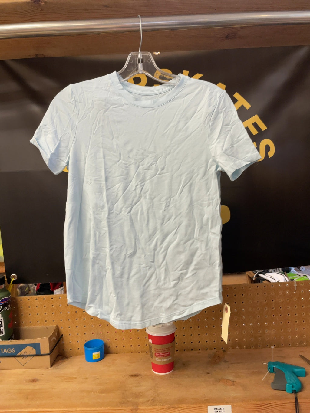 lululemon Size 4 T-Shirt Light Blue