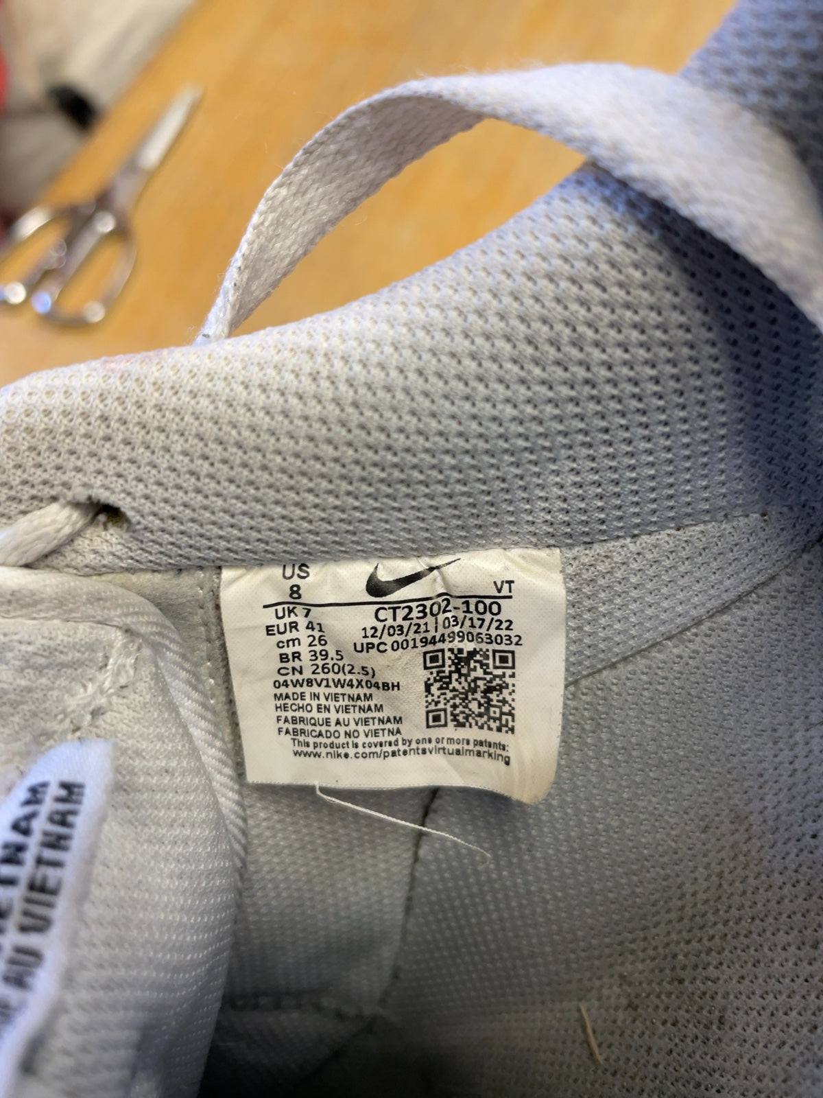 Nike Air Force 1 '07 Size 8 US White/Black Sneakers