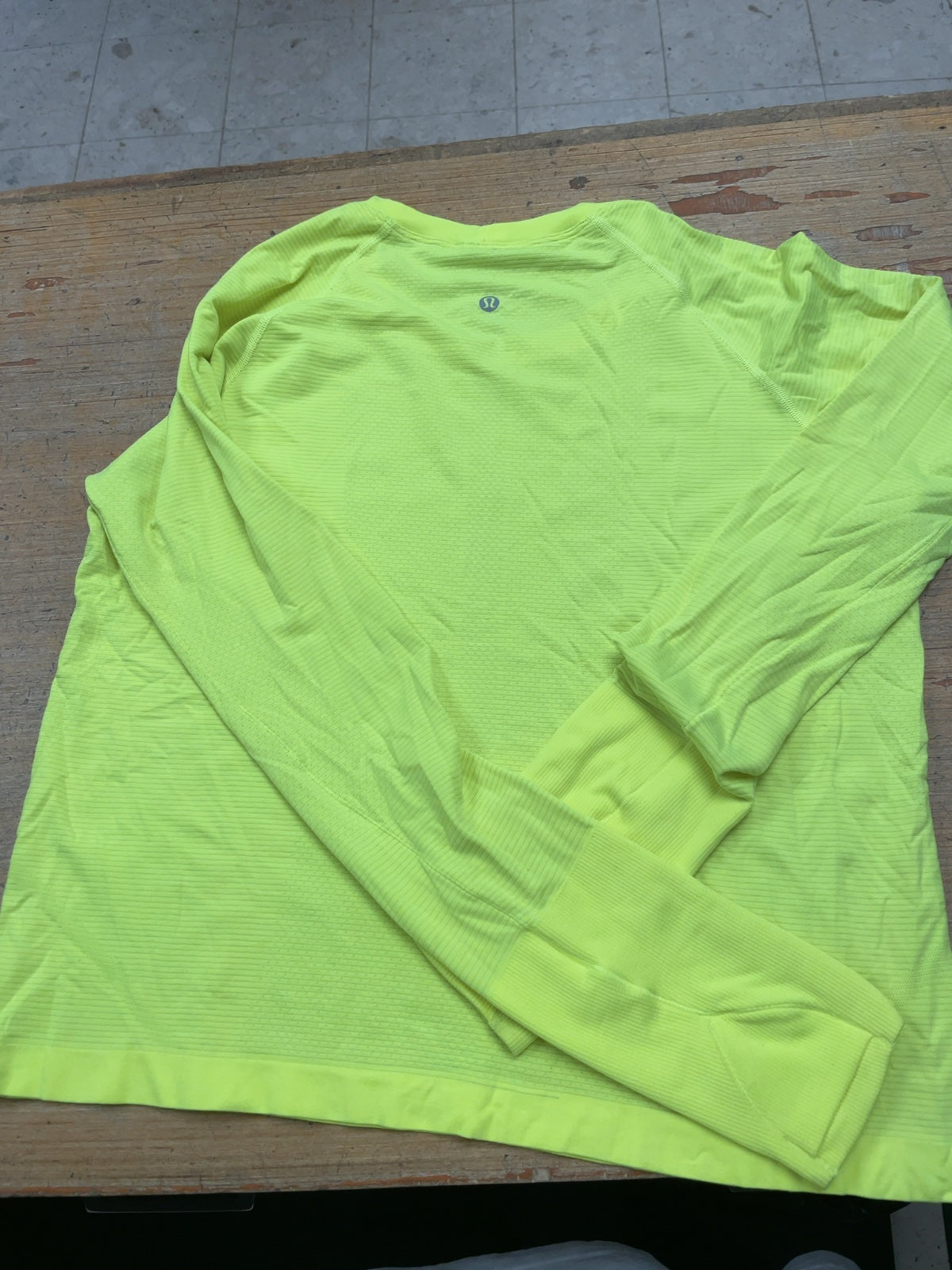 lululemon Swiftly Tech Size 14 Neon Long Sleeve Shirt