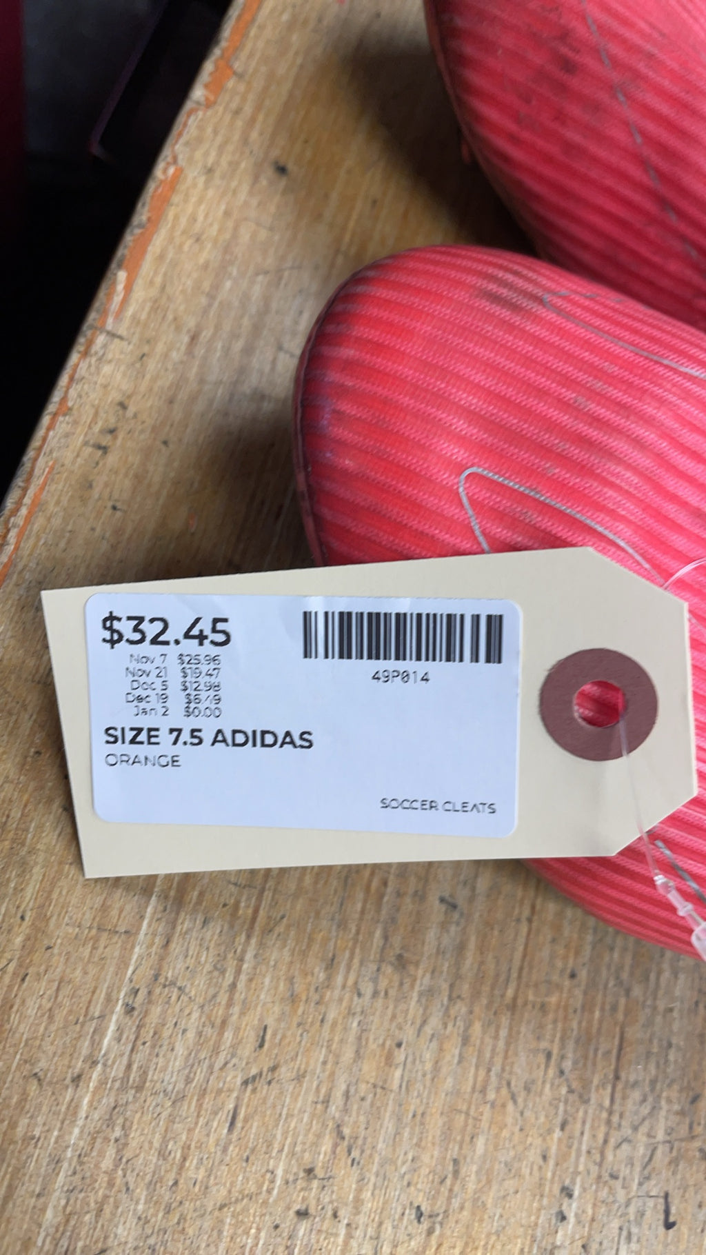 Adidas Size 7.5 Soccer Cleats Orange