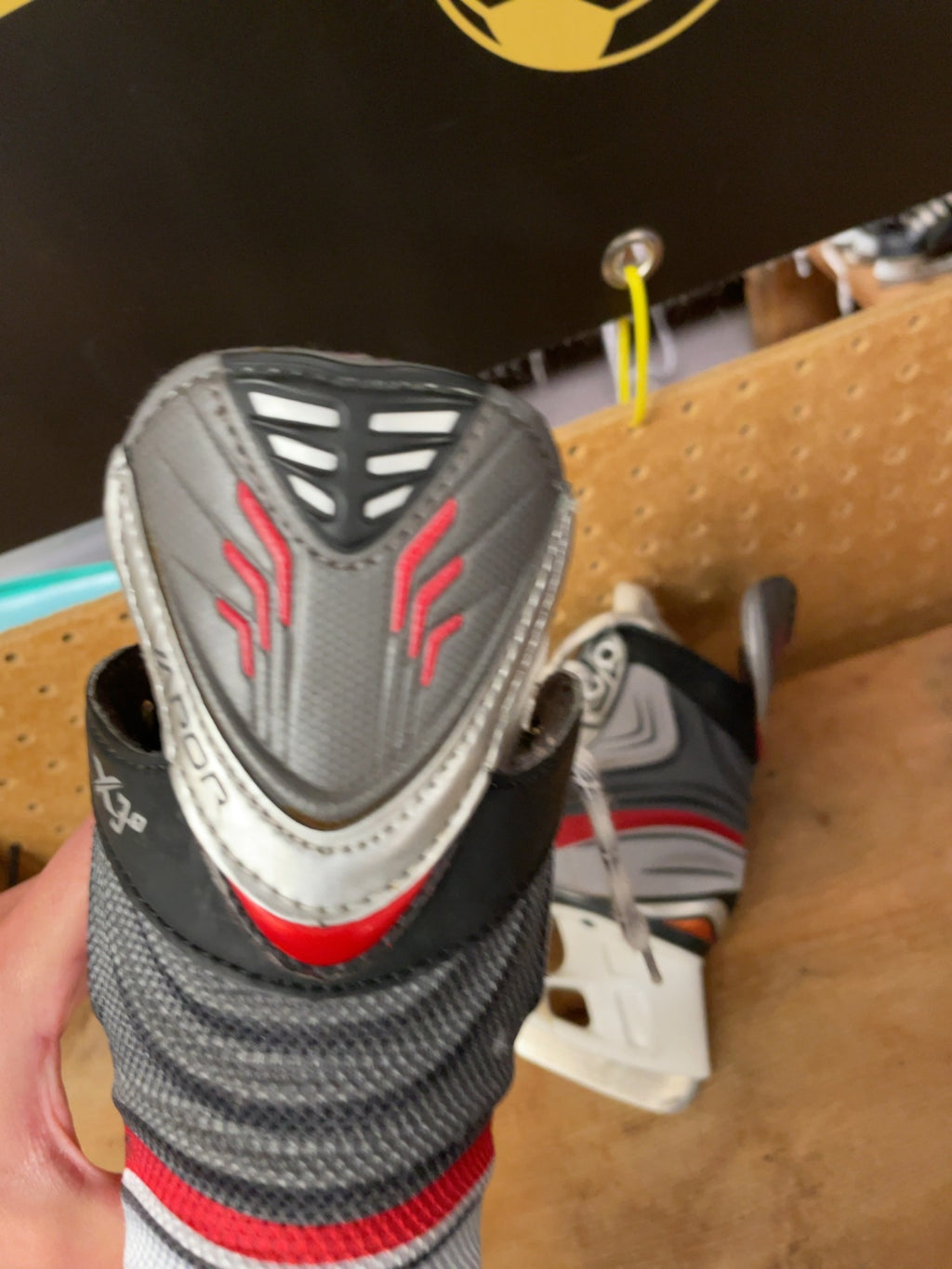 Bauer Vapor X3.0 Size Y13 Ice Hockey Skates