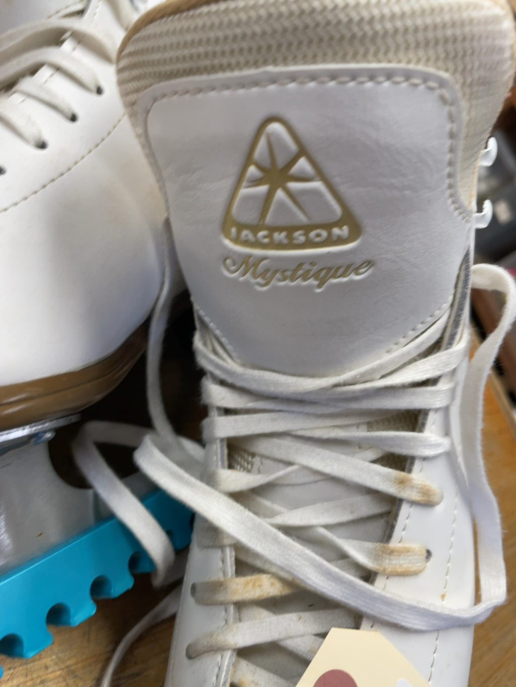 Jackson Mystique Size 8.5 Figure Skates