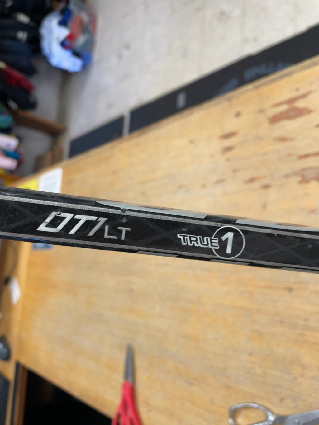 Warrior Covert DT1 LT Henrique 85 Flex LH Senior Hockey Stick