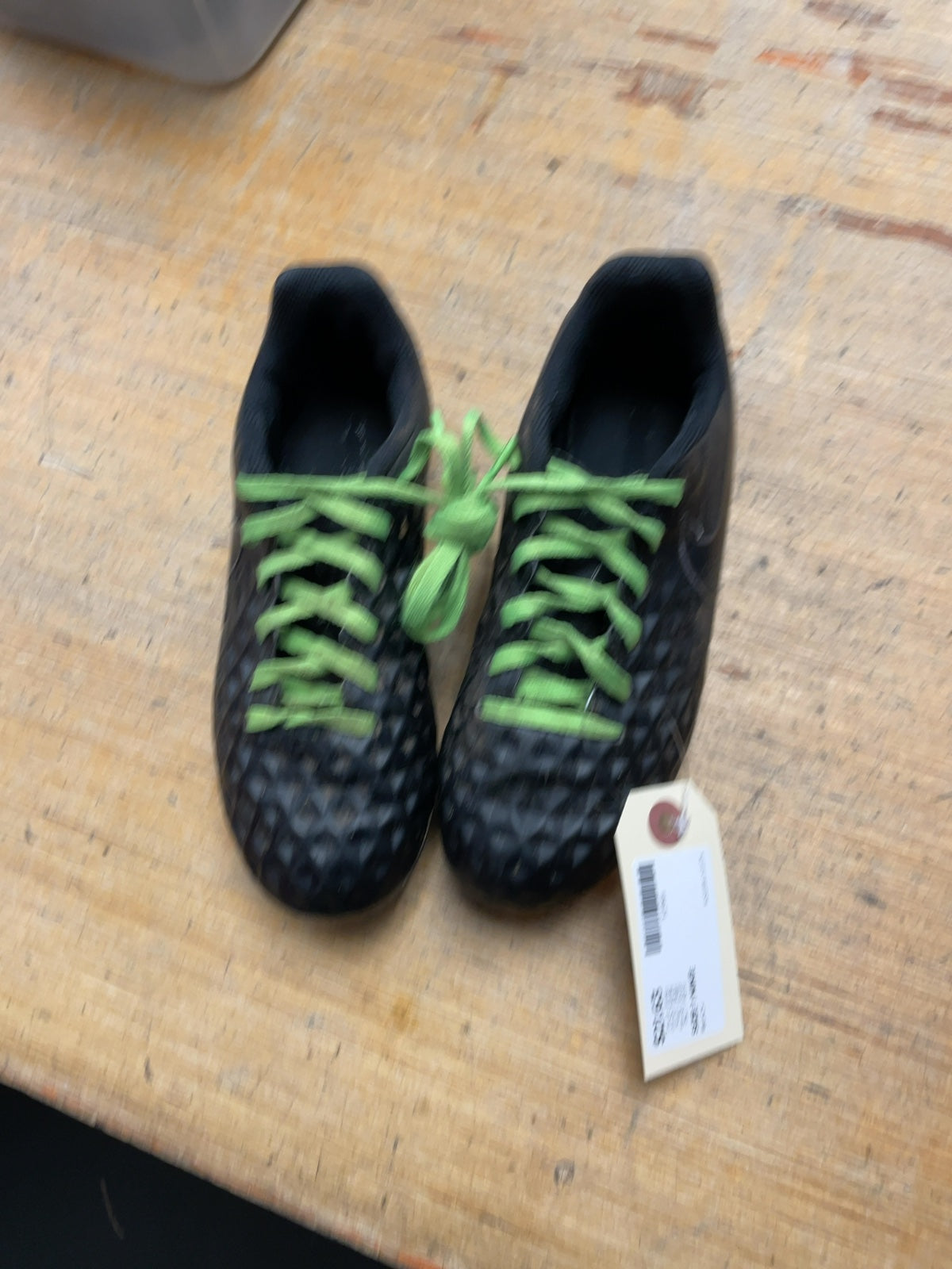 Nike Tiempo Legend Size 1 Soccer Cleats