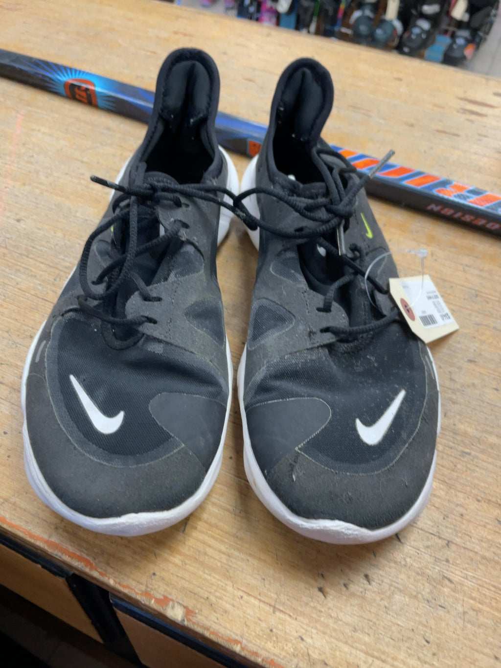 Nike Size 11 Running Shoes Black/White