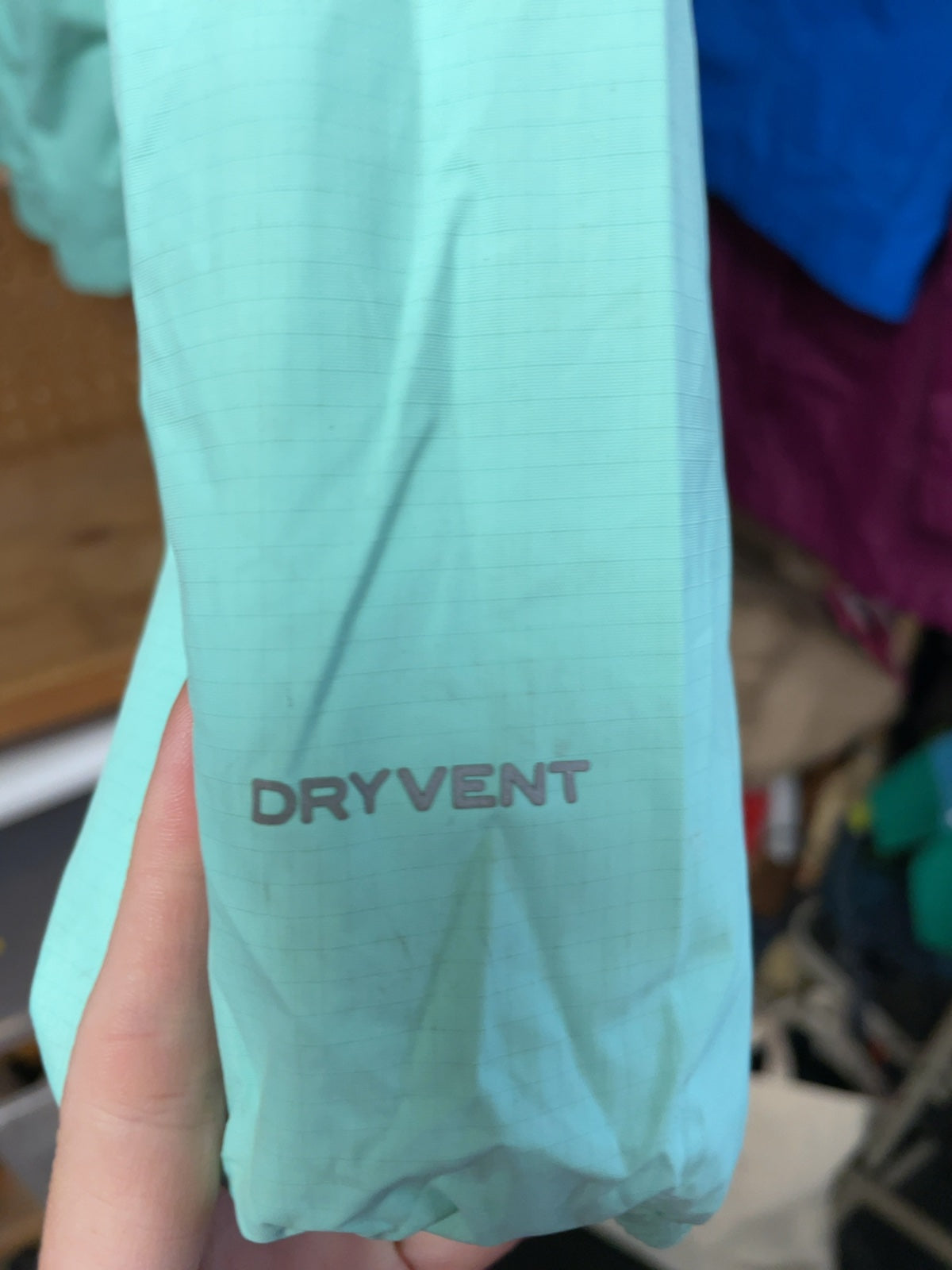 The North Face DryVent Rain Jacket Size M (10/12)