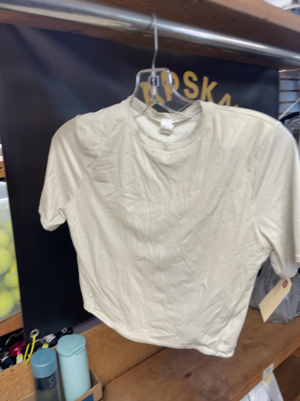 lululemon Cropped T-Shirt Size L Shimmer Off-White