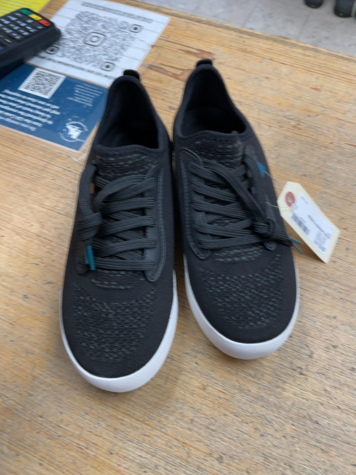 Vessi Weekend Women's Size 7 Waterproof Knit Sneakers