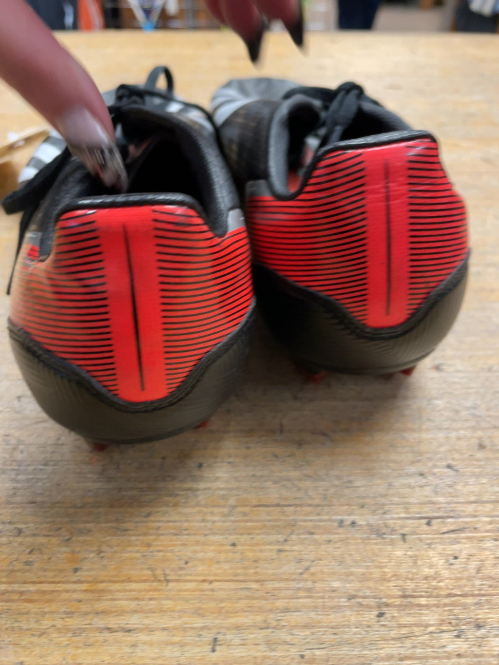 Adidas F50 Soccer Cleats Size 6 Black/Red