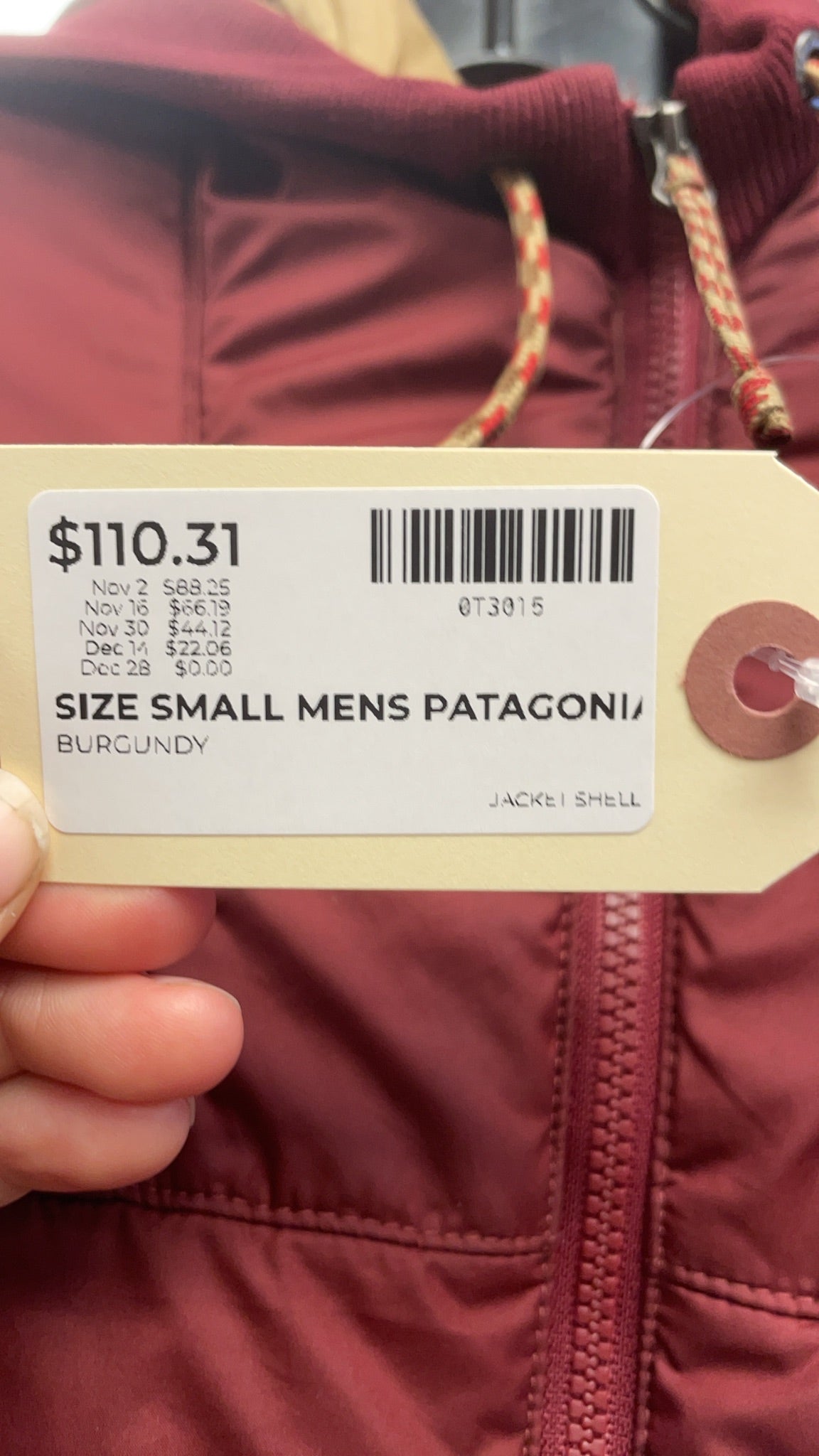 Patagonia Size S Mens Hooded Quilted Jacket Burgundy