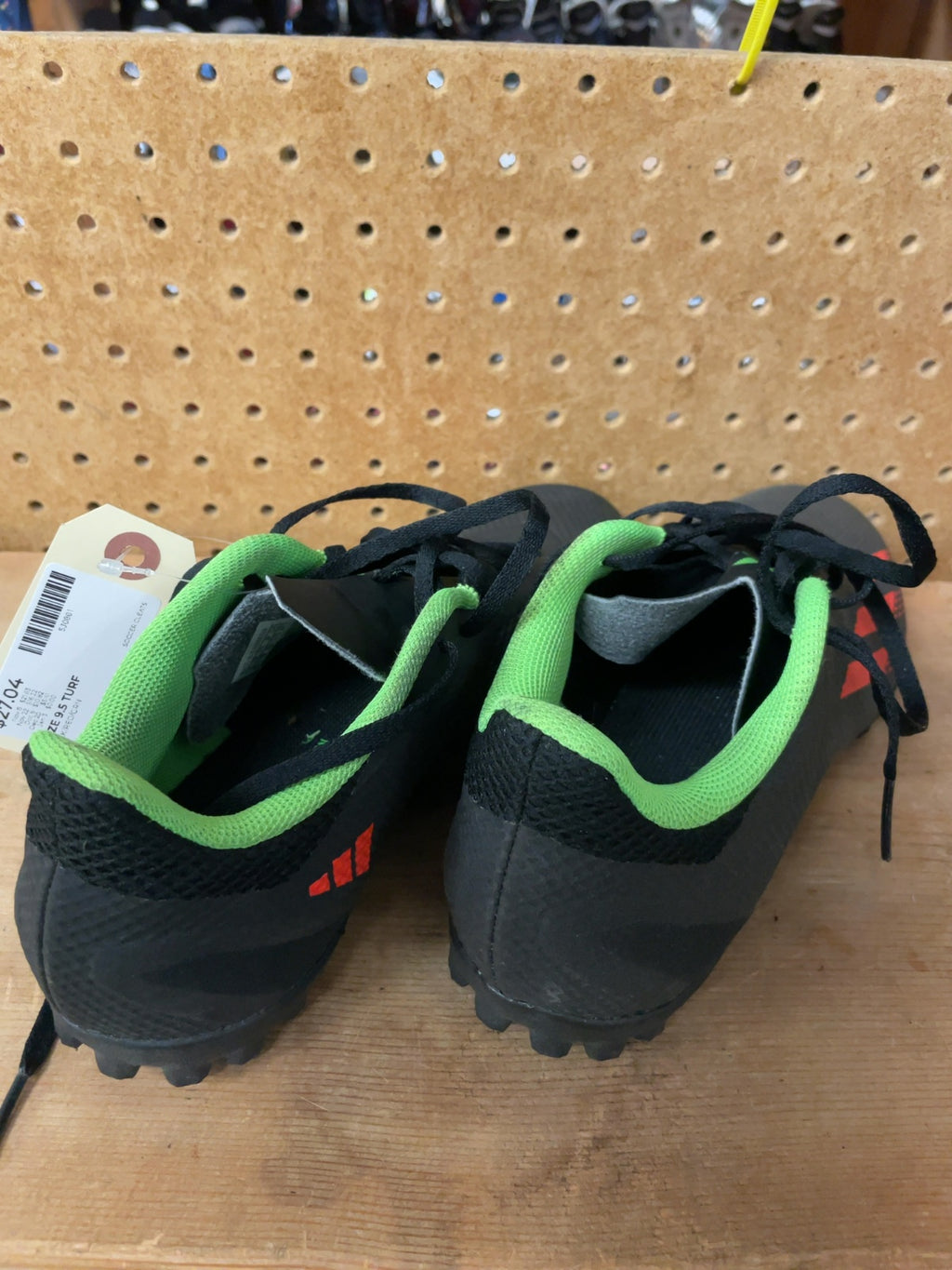 Adidas Size 9.5 Turf Soccer Cleats