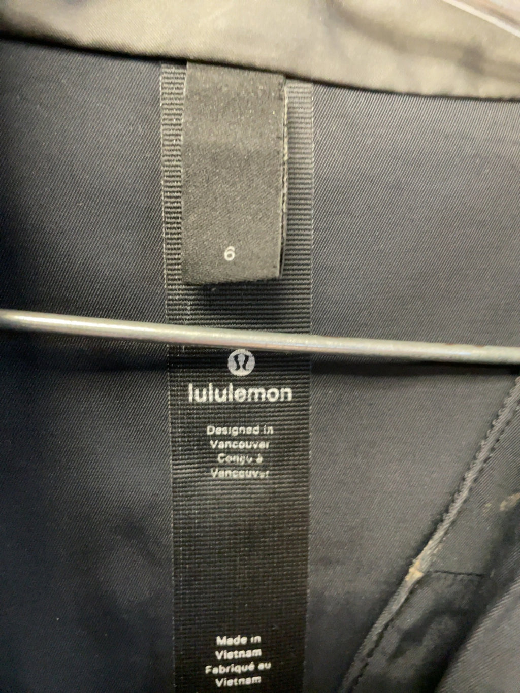 lululemon Raincoat Size 6