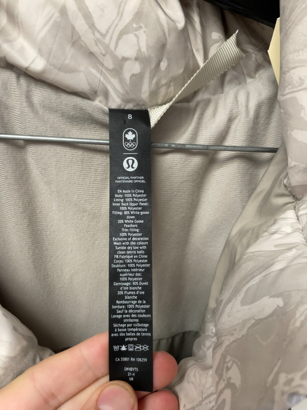 Lululemon Team Canada Long Puffer Vest Size 8