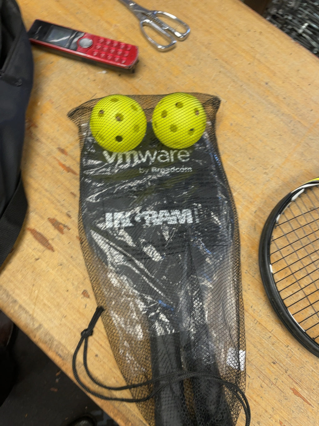 BEIVES Pickleball Set Paddles and Balls with Carrying Bag