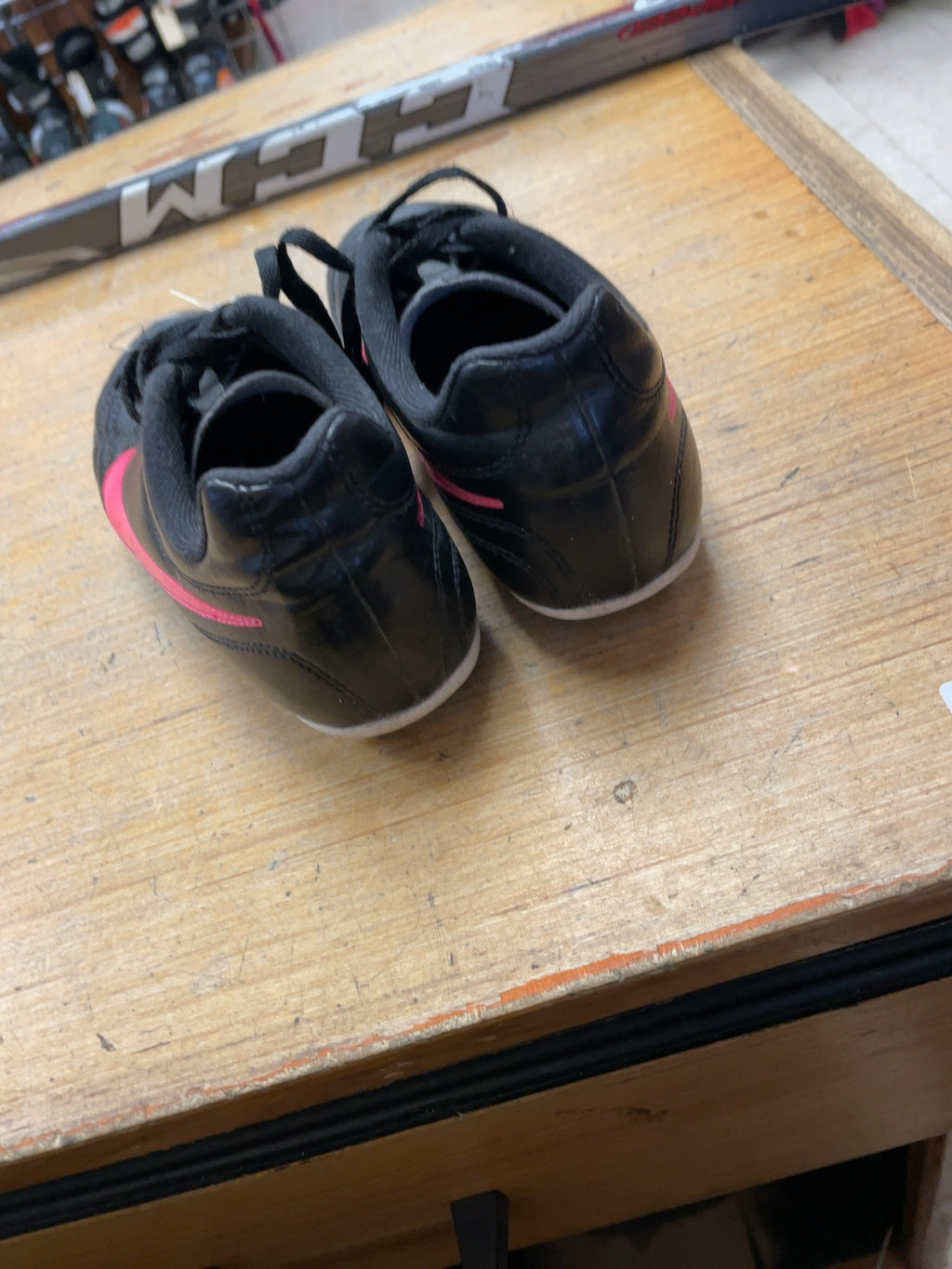 Nike Tiempo Natural IV LTR FG Size 3Y Youth Soccer Cleats