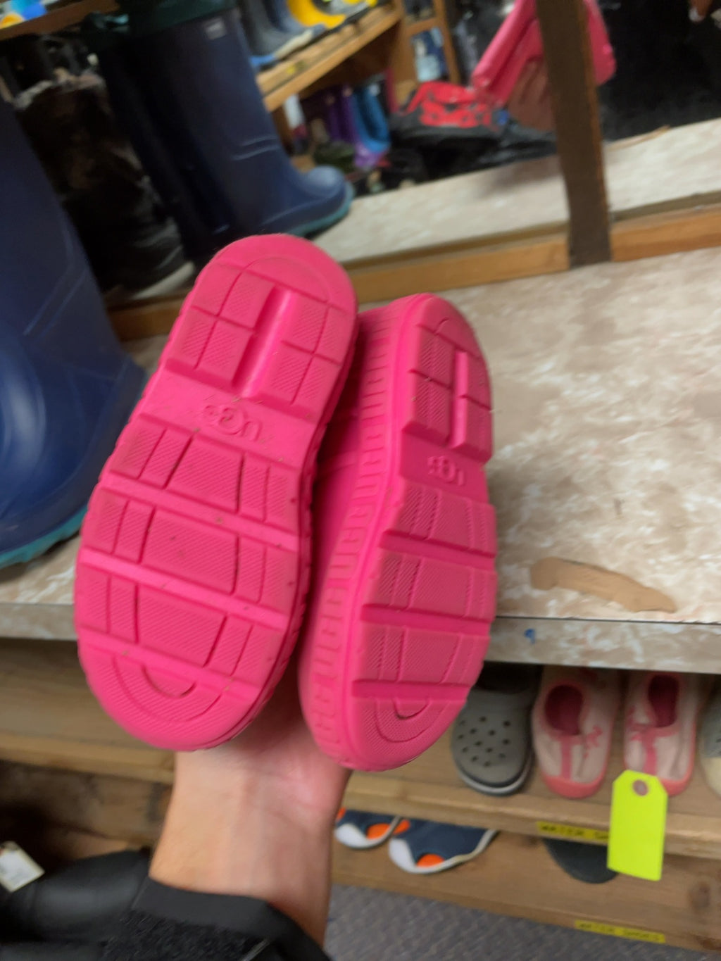 UGG Drizlita Rain Boots Size 9C Pink