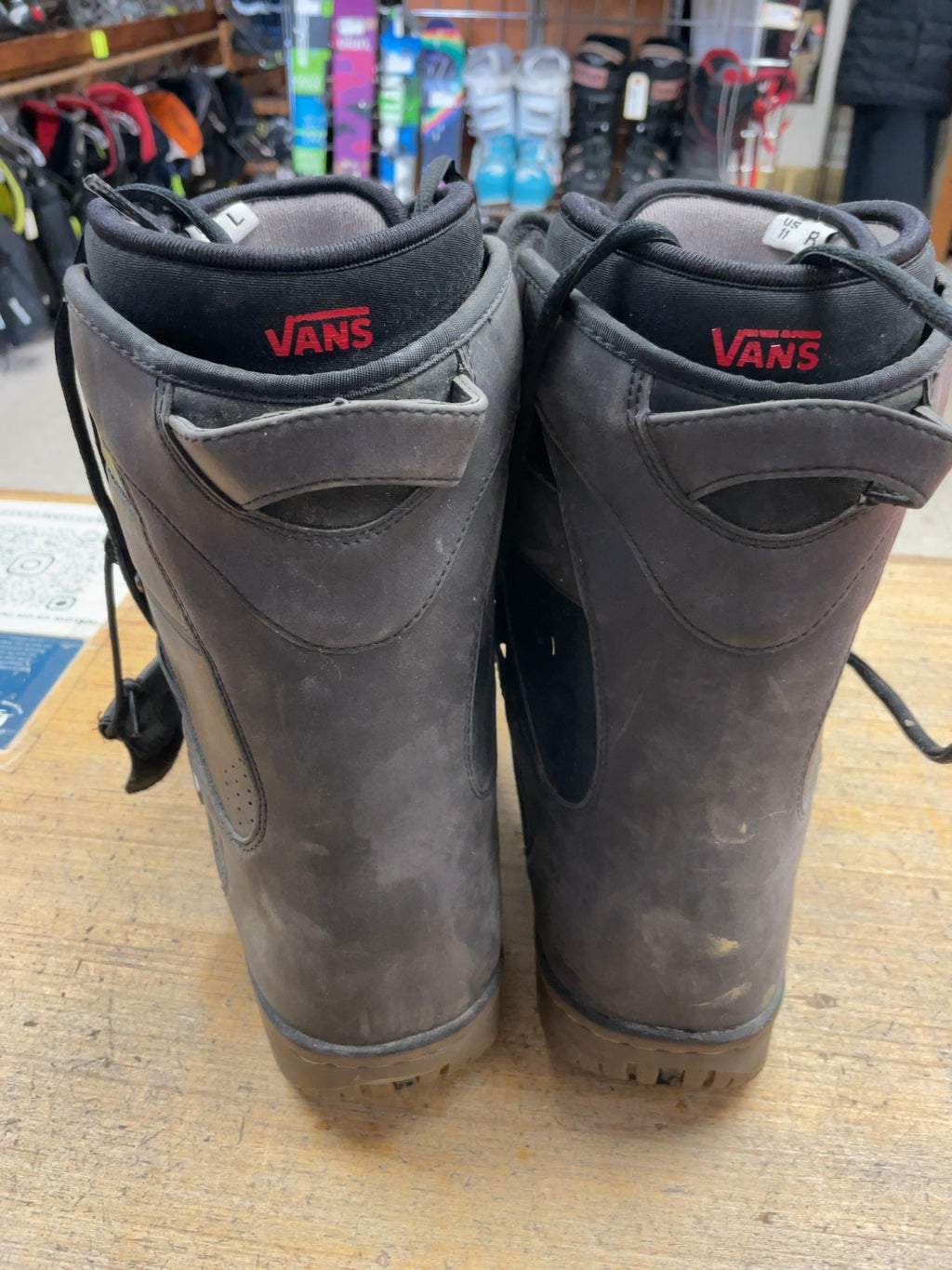 Vans Hi-Standard Size 11 Snowboard Boots